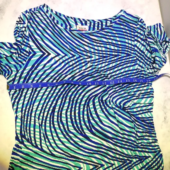 Ruby Rd. Top - Picture 7 of 7